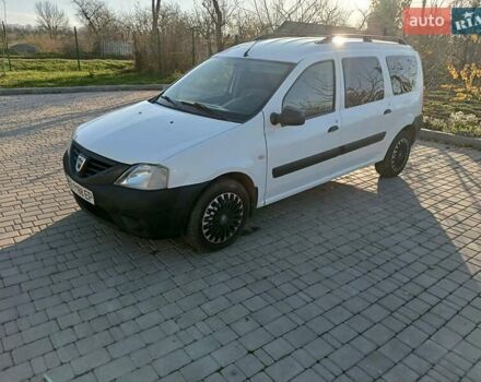 Білий Дачія Logan, об'ємом двигуна 1.46 л та пробігом 206 тис. км за 5300 $, фото 2 на Automoto.ua