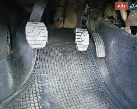 Білий Дачія Logan, об'ємом двигуна 1.46 л та пробігом 206 тис. км за 5300 $, фото 12 на Automoto.ua