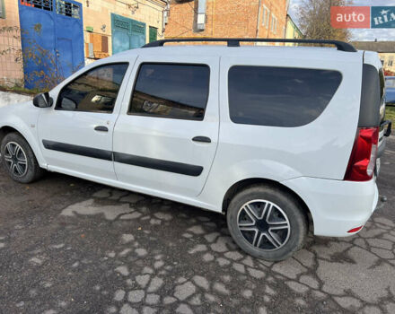 Дачія Logan 2012 у Рівному на Automoto.ua Білий Дачія Logan, об'ємом двигуна 1.6 л та пробігом 181 тис. км за 5200 $, фото 1 на Automoto.ua