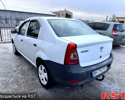 Білий Дачія Logan, об'ємом двигуна 12 л та пробігом 242 тис. км за 4200 $, фото 5 на Automoto.ua