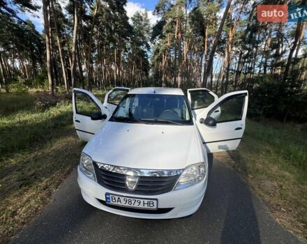 Белый Дачия Логан, объемом двигателя 1.6 л и пробегом 180 тыс. км за 5500 $, фото 15 на Automoto.ua