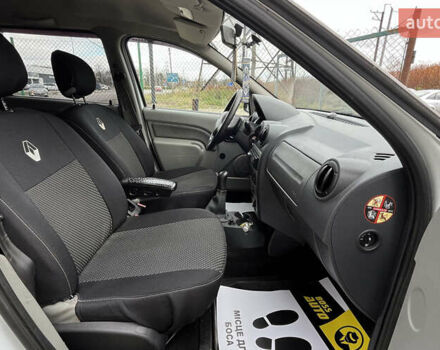 Белый Дачия Логан, объемом двигателя 1.46 л и пробегом 217 тыс. км за 6600 $, фото 16 на Automoto.ua