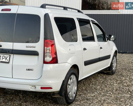 Белый Дачия Логан, объемом двигателя 1.5 л и пробегом 217 тыс. км за 6200 $, фото 21 на Automoto.ua