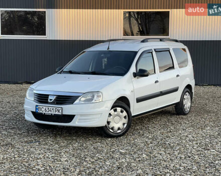 Белый Дачия Логан, объемом двигателя 1.5 л и пробегом 217 тыс. км за 6200 $, фото 2 на Automoto.ua
