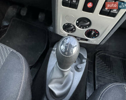 Белый Дачия Логан, объемом двигателя 1.5 л и пробегом 217 тыс. км за 6200 $, фото 34 на Automoto.ua