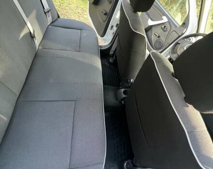 Белый Дачия Логан, объемом двигателя 1.6 л и пробегом 180 тыс. км за 5500 $, фото 9 на Automoto.ua