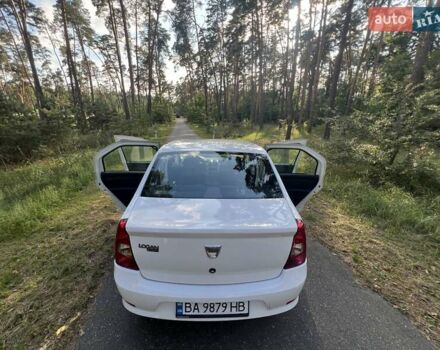 Белый Дачия Логан, объемом двигателя 1.6 л и пробегом 180 тыс. км за 5500 $, фото 3 на Automoto.ua