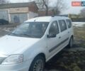 Белый Дачия Логан, объемом двигателя 1.6 л и пробегом 198 тыс. км за 6000 $, фото 1 на Automoto.ua