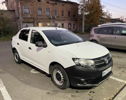 Дачия Логан 2016 в Одессе на Automoto.ua Белый Дачия Логан, объемом двигателя 1.1 л и пробегом 400 тыс. км за 4000 $, фото 1 на Automoto.ua