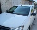 Белый Дачия Логан, объемом двигателя 1.2 л и пробегом 133 тыс. км за 5850 $, фото 1 на Automoto.ua