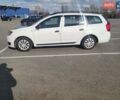Белый Дачия Логан, объемом двигателя 1.2 л и пробегом 211 тыс. км за 7500 $, фото 1 на Automoto.ua