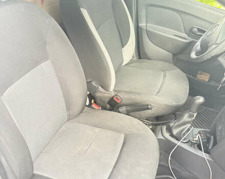 Белый Дачия Логан, объемом двигателя 1.2 л и пробегом 450 тыс. км за 3100 $, фото 4 на Automoto.ua