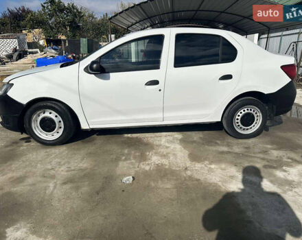 Белый Дачия Логан, объемом двигателя 1.2 л и пробегом 448 тыс. км за 3550 $, фото 2 на Automoto.ua