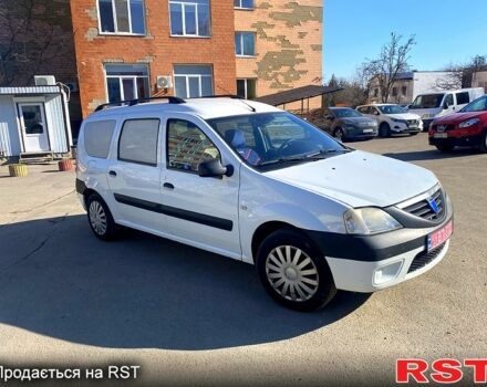 Белый Дачия Логан, объемом двигателя 1.6 л и пробегом 200 тыс. км за 3899 $, фото 3 на Automoto.ua
