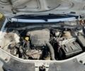 Белый Дачия Логан, объемом двигателя 1.6 л и пробегом 300 тыс. км за 3400 $, фото 7 на Automoto.ua