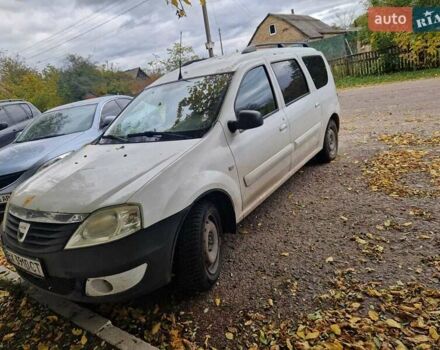 Белый Дачия Логан, объемом двигателя 1.6 л и пробегом 290 тыс. км за 3900 $, фото 3 на Automoto.ua