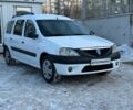 Белый Дачия Логан, объемом двигателя 1.6 л и пробегом 227 тыс. км за 4500 $, фото 1 на Automoto.ua