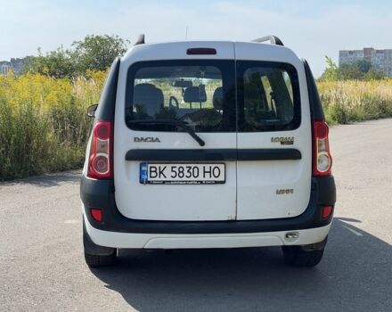Белый Дачия Логан, объемом двигателя 1.6 л и пробегом 300 тыс. км за 3400 $, фото 3 на Automoto.ua