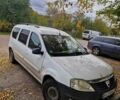 Белый Дачия Логан, объемом двигателя 1.6 л и пробегом 290 тыс. км за 3900 $, фото 1 на Automoto.ua