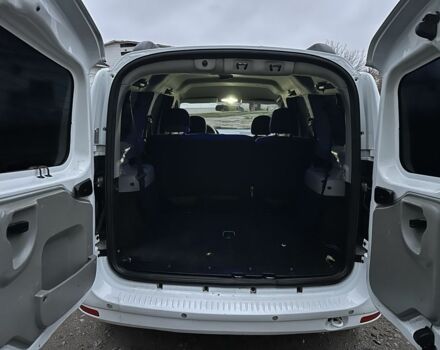 Білий Дачія Logan, об'ємом двигуна 1.6 л та пробігом 250 тис. км за 3600 $, фото 3 на Automoto.ua