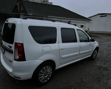 Білий Дачія Logan, об'ємом двигуна 1.6 л та пробігом 250 тис. км за 3600 $, фото 11 на Automoto.ua