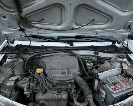 Білий Дачія Logan, об'ємом двигуна 1.6 л та пробігом 250 тис. км за 3600 $, фото 2 на Automoto.ua