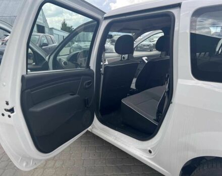 Дачия Логан 2012 в Львове на Automoto.ua Белый Дачия Логан, объемом двигателя 1.6 л и пробегом 214 тыс. км за 6890 $, фото 18 на Automoto.ua