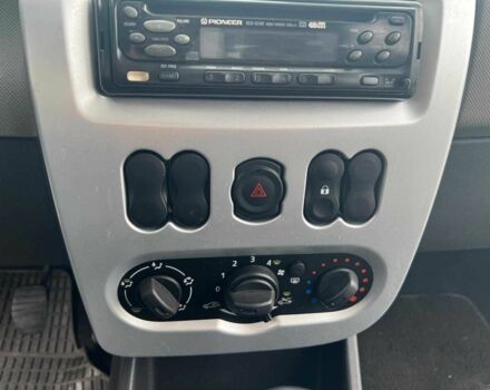 Дачия Логан 2012 в Львове на Automoto.ua Белый Дачия Логан, объемом двигателя 1.6 л и пробегом 214 тыс. км за 6890 $, фото 15 на Automoto.ua