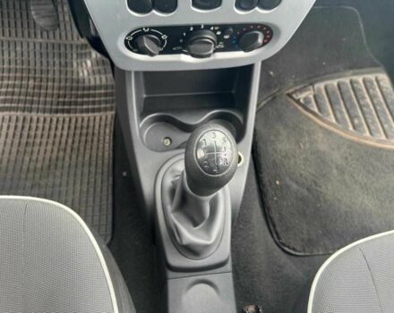 Дачия Логан 2012 в Львове на Automoto.ua Белый Дачия Логан, объемом двигателя 1.6 л и пробегом 214 тыс. км за 6890 $, фото 16 на Automoto.ua