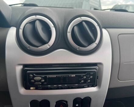 Дачия Логан 2012 в Львове на Automoto.ua Белый Дачия Логан, объемом двигателя 1.6 л и пробегом 214 тыс. км за 6890 $, фото 14 на Automoto.ua