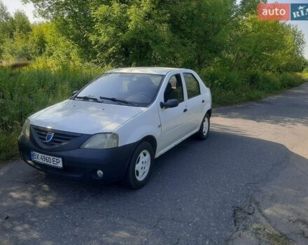 Белый Дачия Логан, объемом двигателя 1.4 л и пробегом 327 тыс. км за 2450 $, фото 1 на Automoto.ua