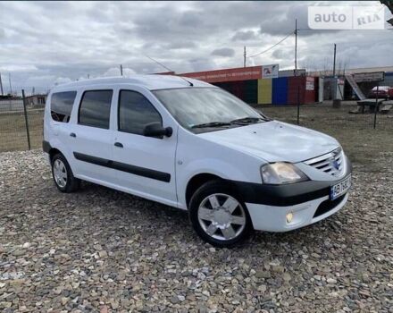 Белый Дачия Логан, объемом двигателя 1.6 л и пробегом 252 тыс. км за 5200 $, фото 1 на Automoto.ua