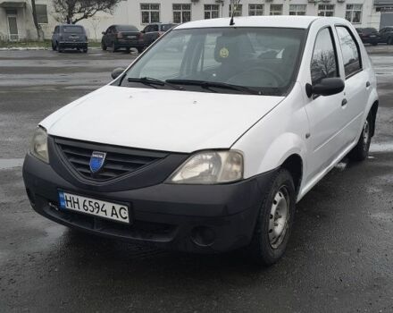 Белый Дачия Логан, объемом двигателя 1.4 л и пробегом 567 тыс. км за 2000 $, фото 1 на Automoto.ua