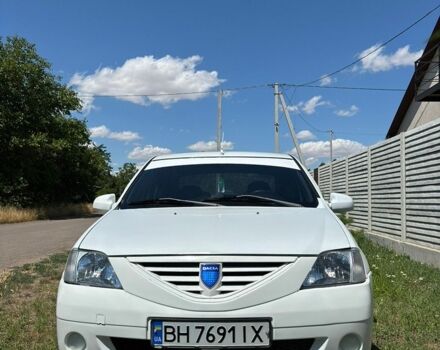 Белый Дачия Логан, объемом двигателя 1.4 л и пробегом 300 тыс. км за 2900 $, фото 1 на Automoto.ua