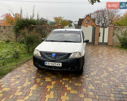 Білий Дачія Logan, об'ємом двигуна 1.39 л та пробігом 400 тис. км за 1999 $, фото 1 на Automoto.ua