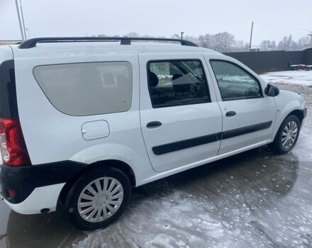 Белый Дачия Логан, объемом двигателя 1.6 л и пробегом 410 тыс. км за 3399 $, фото 1 на Automoto.ua