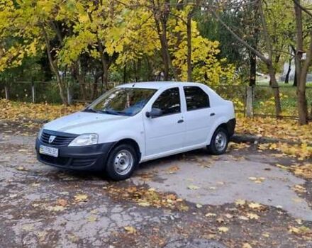Белый Дачия Логан, объемом двигателя 1.4 л и пробегом 222 тыс. км за 3850 $, фото 1 на Automoto.ua
