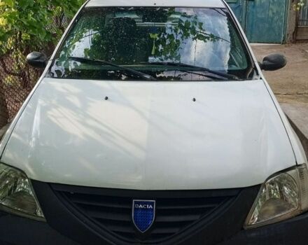 Белый Дачия Логан, объемом двигателя 1 л и пробегом 200 тыс. км за 1800 $, фото 1 на Automoto.ua