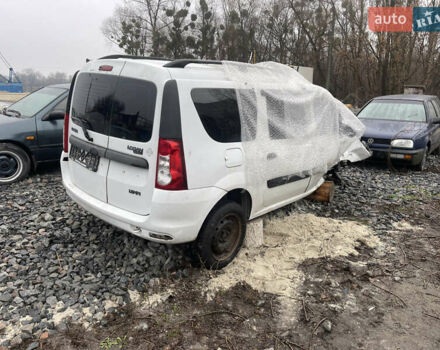 Білий Дачія Logan, об'ємом двигуна 1.6 л та пробігом 254 тис. км за 1900 $, фото 1 на Automoto.ua