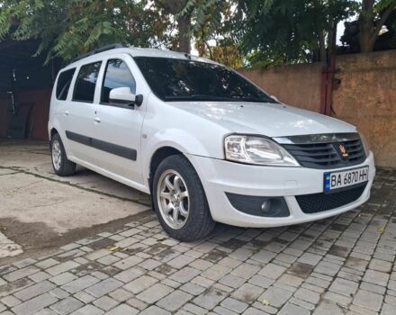 Белый Дачия Логан, объемом двигателя 1.6 л и пробегом 252 тыс. км за 6000 $, фото 1 на Automoto.ua