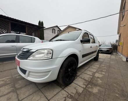 Белый Дачия Логан, объемом двигателя 1.4 л и пробегом 177 тыс. км за 5499 $, фото 1 на Automoto.ua