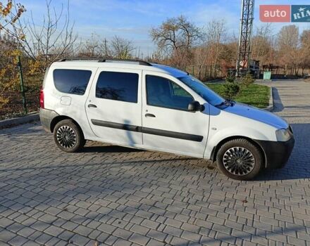 Білий Дачія Logan, об'ємом двигуна 1.46 л та пробігом 206 тис. км за 5300 $, фото 1 на Automoto.ua