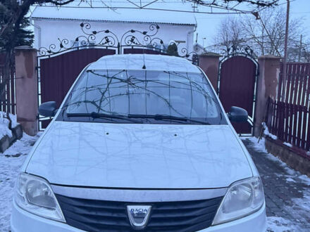 Белый Дачия Логан, объемом двигателя 1.5 л и пробегом 196 тыс. км за 5100 $, фото 1 на Automoto.ua