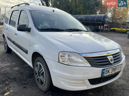 Белый Дачия Логан, объемом двигателя 1.6 л и пробегом 181 тыс. км за 5200 $, фото 1 на Automoto.ua
