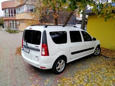 Дачия Логан 2012 в Ивано-Франковске на Automoto.ua Белый Дачия Логан, объемом двигателя 0.15 л и пробегом 1 тыс. км за 5750 $, фото 1 на Automoto.ua