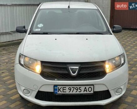 Белый Дачия Логан, объемом двигателя 1.2 л и пробегом 194 тыс. км за 4500 $, фото 1 на Automoto.ua