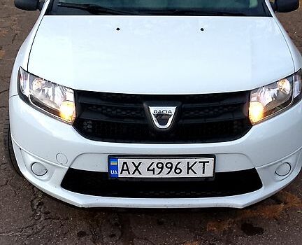 Белый Дачия Логан, объемом двигателя 1.5 л и пробегом 226 тыс. км за 6100 $, фото 1 на Automoto.ua