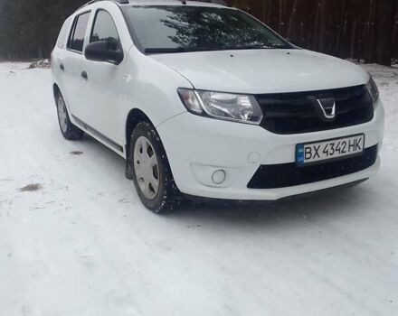 Белый Дачия Логан, объемом двигателя 1.2 л и пробегом 225 тыс. км за 5800 $, фото 1 на Automoto.ua