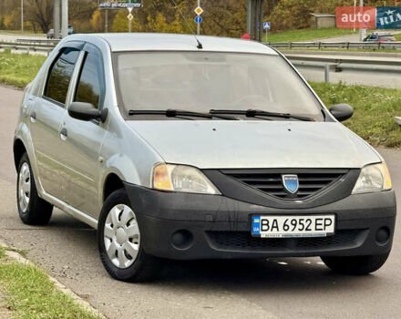 Бежевий Дачія Logan, об'ємом двигуна 1.4 л та пробігом 304 тис. км за 2000 $, фото 3 на Automoto.ua