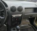 Бежевый Дачия Логан, объемом двигателя 1.4 л и пробегом 238 тыс. км за 1950 $, фото 15 на Automoto.ua